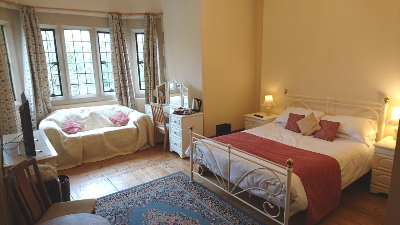 Cleeve House Panzió Melksham Kültér fotó